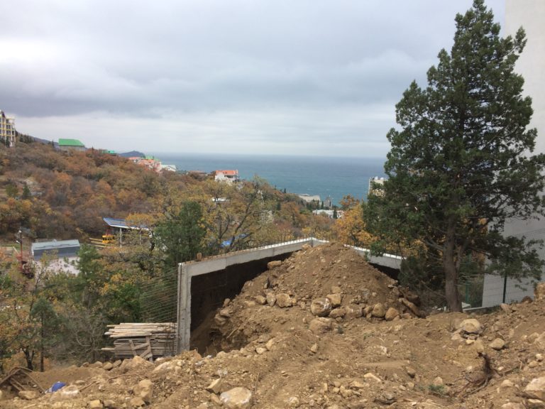 Строительство дома в Алупке фото со стройки дома